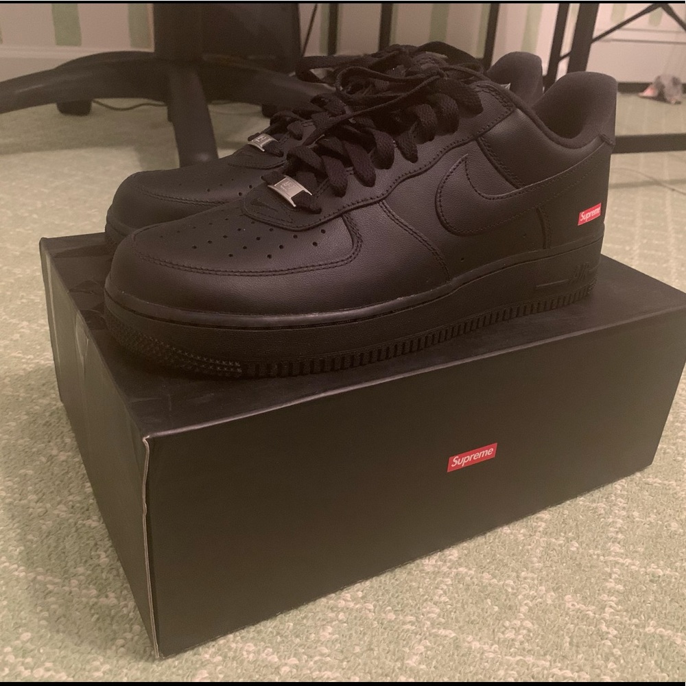 Air Force 1 Low Supreme